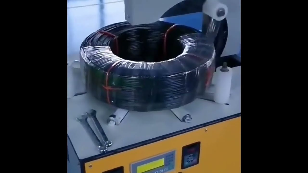 Coil Stretch Wrapping Machine for Packing Bindle Belt Hollow Products and Cable Wires