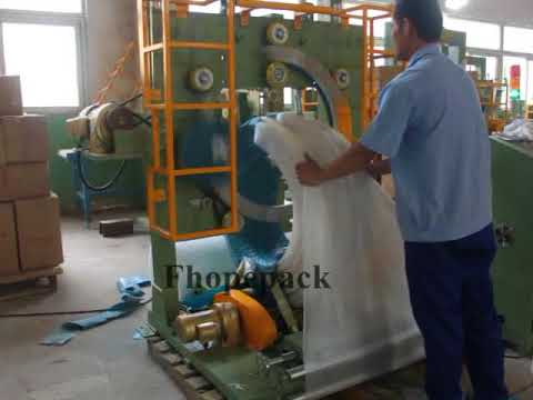 Efficient Pipe Wrapping and Packaging with Bubble Film in One Machine. Efficient Pipe Wrapping and Packaging with Bubble Film in One Machine.