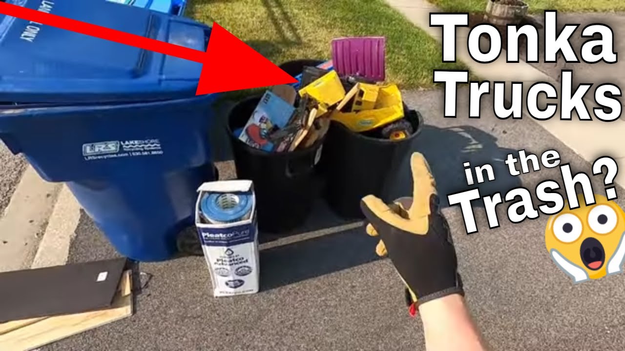 “Why was the Dump Truck Discarded?” – Toy Vehicle for Dumping.
