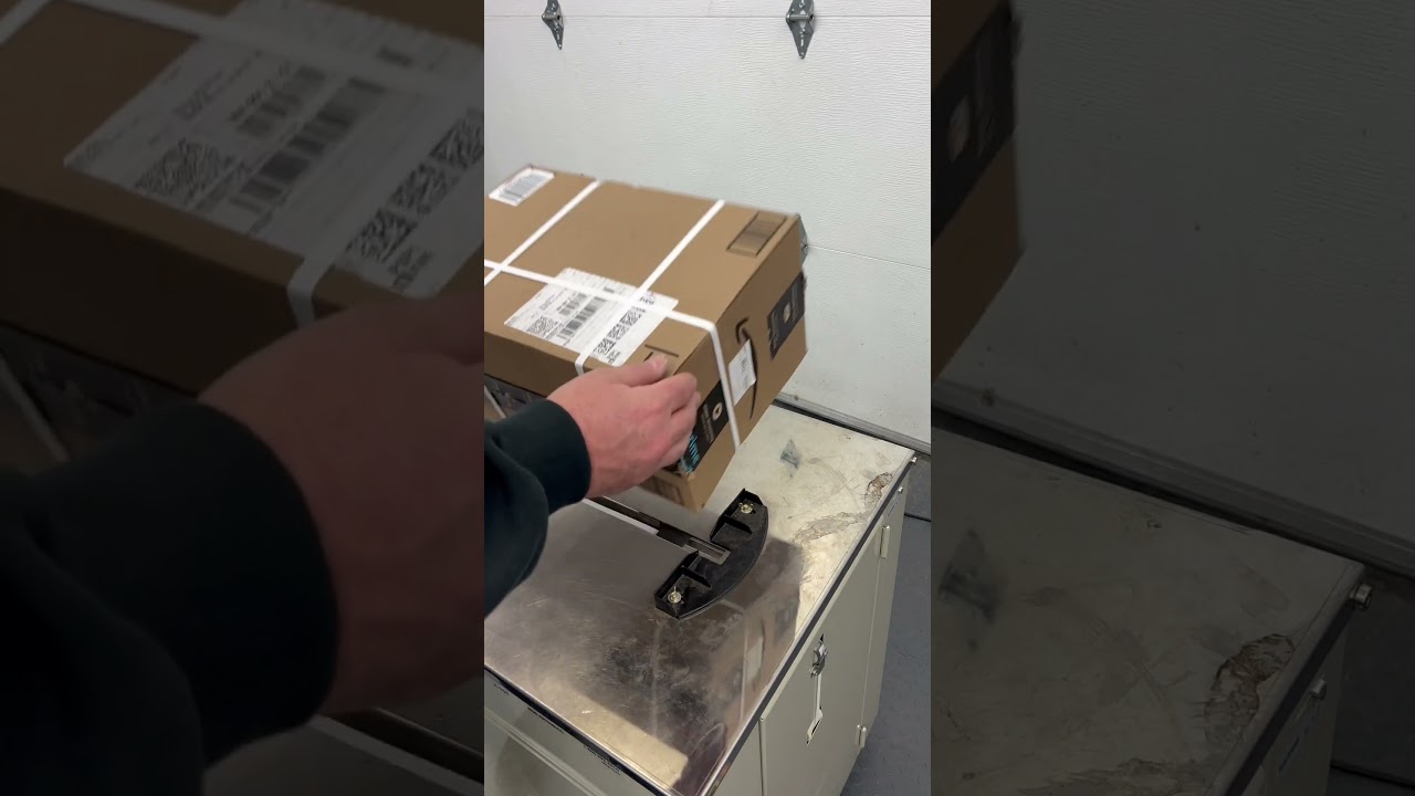 Effortless Bundle Buddy: An Innovative Strapping Solution for Enhanced Efficiency