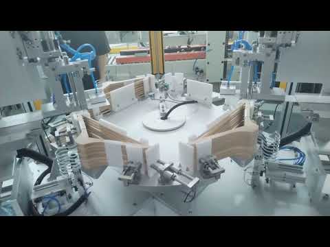 “Revolutionary Automated Machine for Wooden Clothes Hanger Label Strapping: Simplify and Streamline your Packaging Process!”