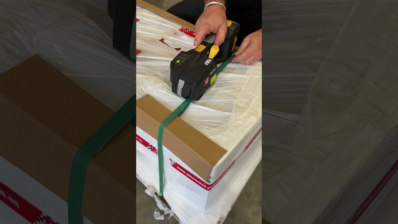 “Revolutionary Portable Strapping Tool: Unleash Efficiency and Power with the Battery-Powered Wonder”