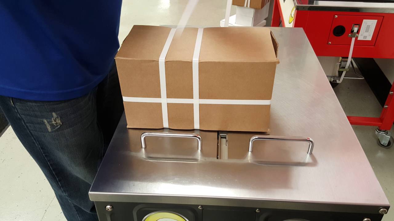 “The Efficient Semi-Automatic Strapping Solution: Boost Packaging Productivity with the Eagle SP11”