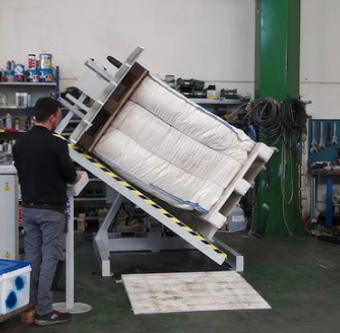 What Are the Common Issues with Pallet Inverter Hydraulic Cylinder Leaks?