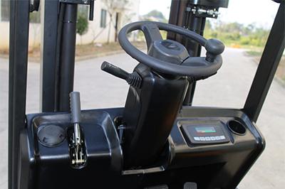 Electric Warehouse Forklift