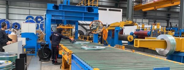 Slit coil strapping line